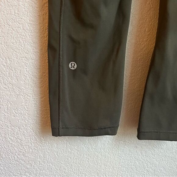 Lululemon Speed Up Crop *21"
Dark Olive - Picture 11 of 13